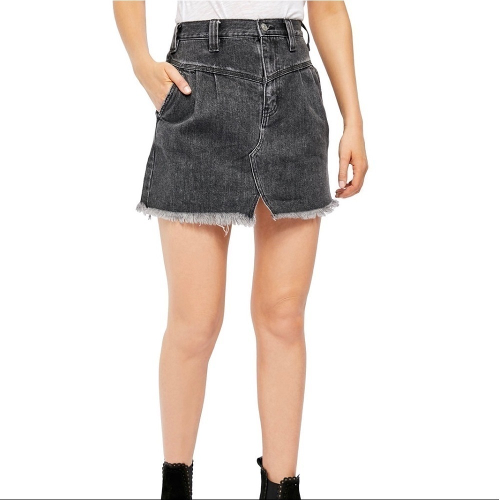 FREE PEOPLE SIDECAR DENIM MINISKIRT BLACK Sz 27